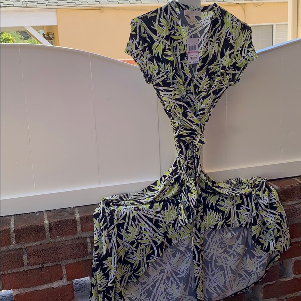 Dress long in back shorter in front